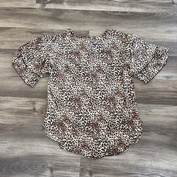 Women's Oversized Ruffle Leopard Animal Print Top Brown Size Small Stretchy - Picture 6 of 8
